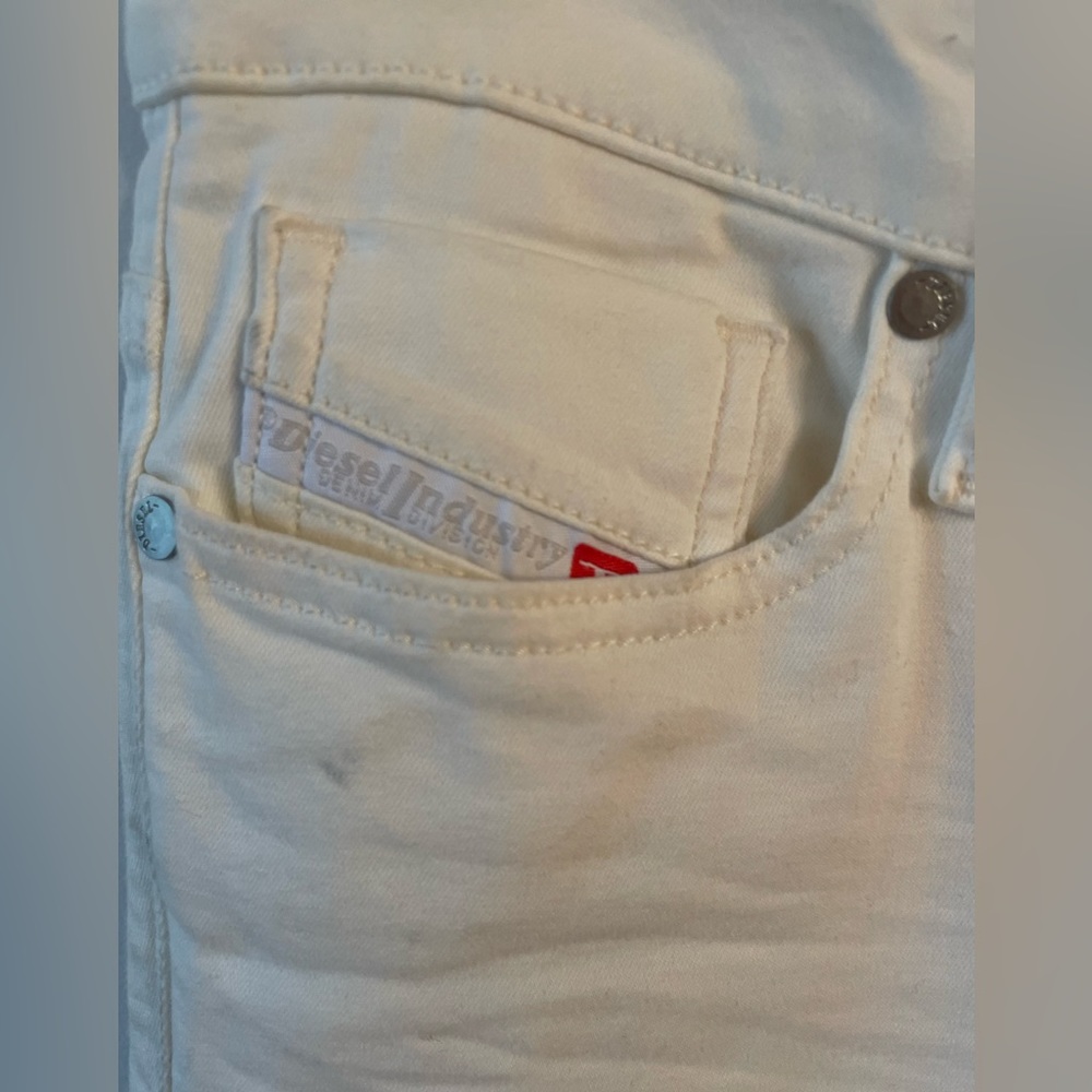 Diesel skinny White Jeans, Like new condition. Size 28
